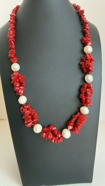 Baroque Freshwater Pearl Red Natural Stone Beaded Necklace Toggle Clasp